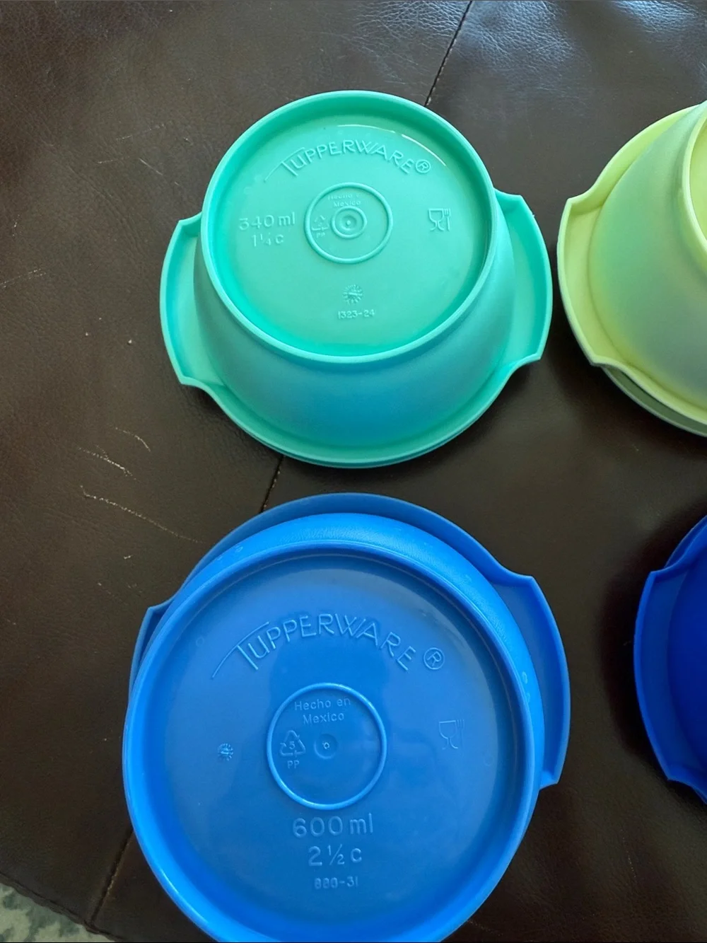 Tupperware Teal and Blue Round Food Storage Lids (Set)